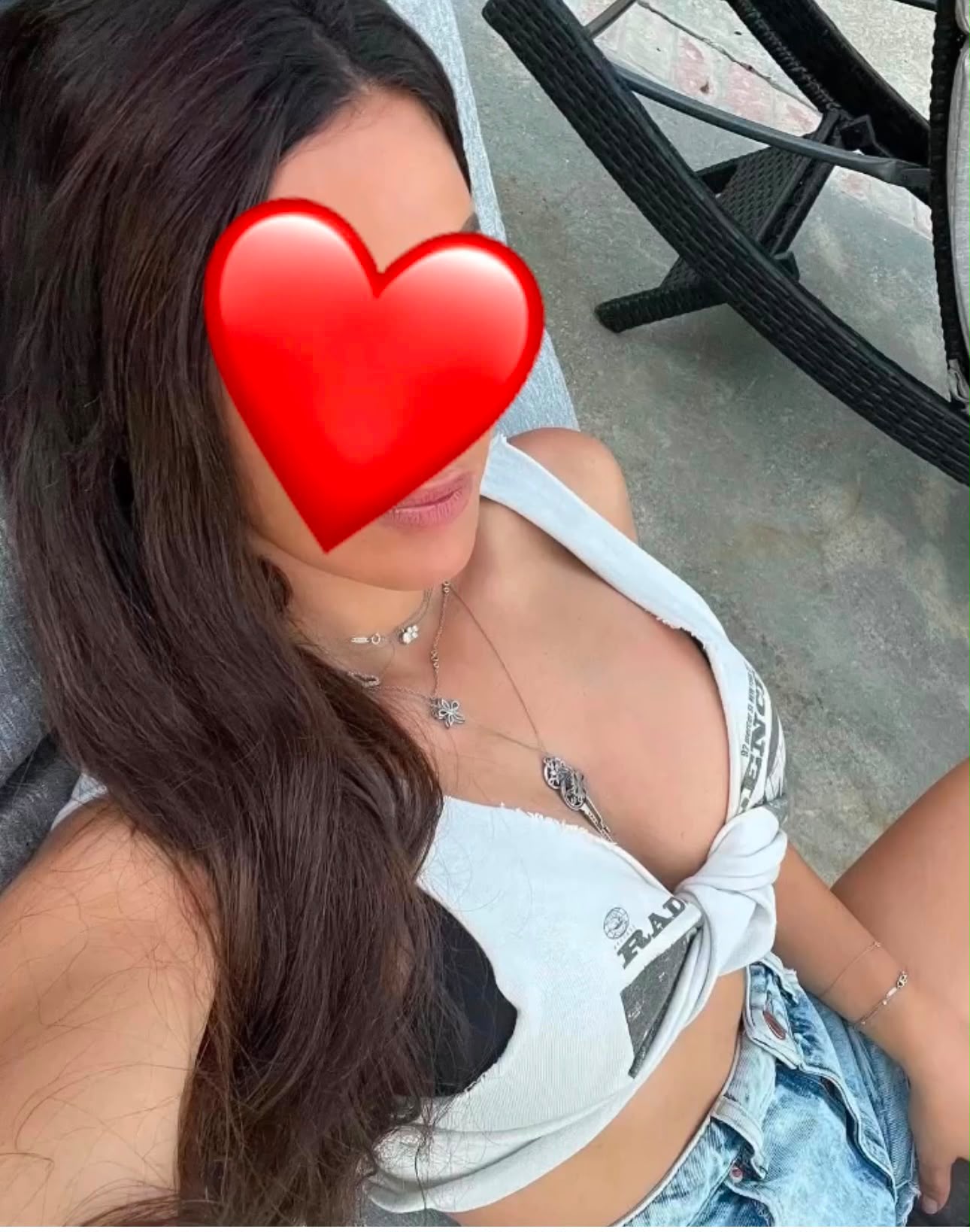 בהוד השרון – מארחת איכותית